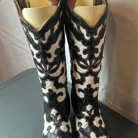 Corral Vintage Black Beetle and White Laser Inlay Western Boots A1965 Size 7M - Picture 5 of 12